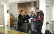 Доделени првите сертификати на таксистите кои го положија испитот