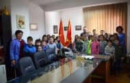 Учениците од четврто одделение во посета на локалната самоуправа